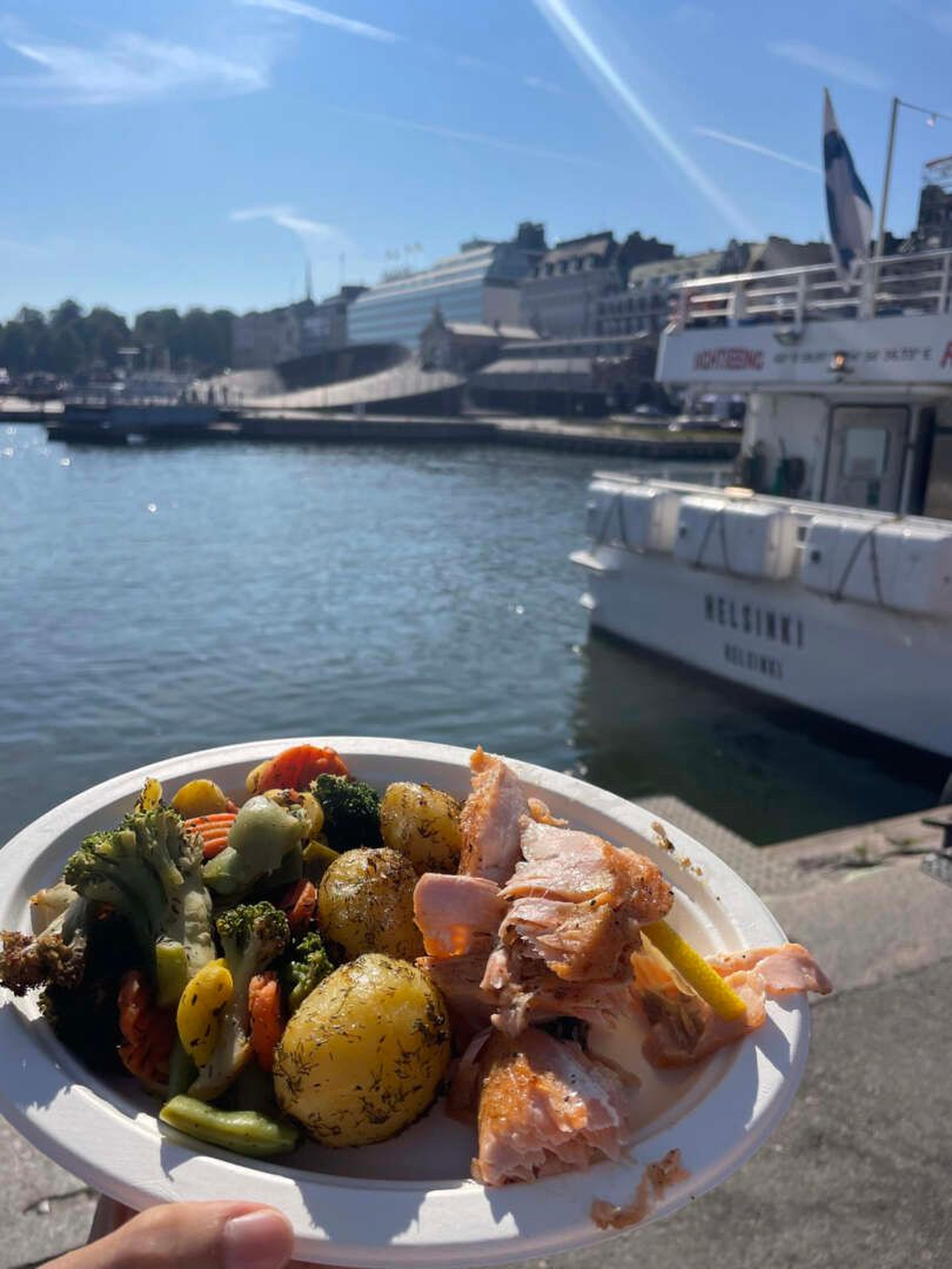 Helsinki mercato salmone