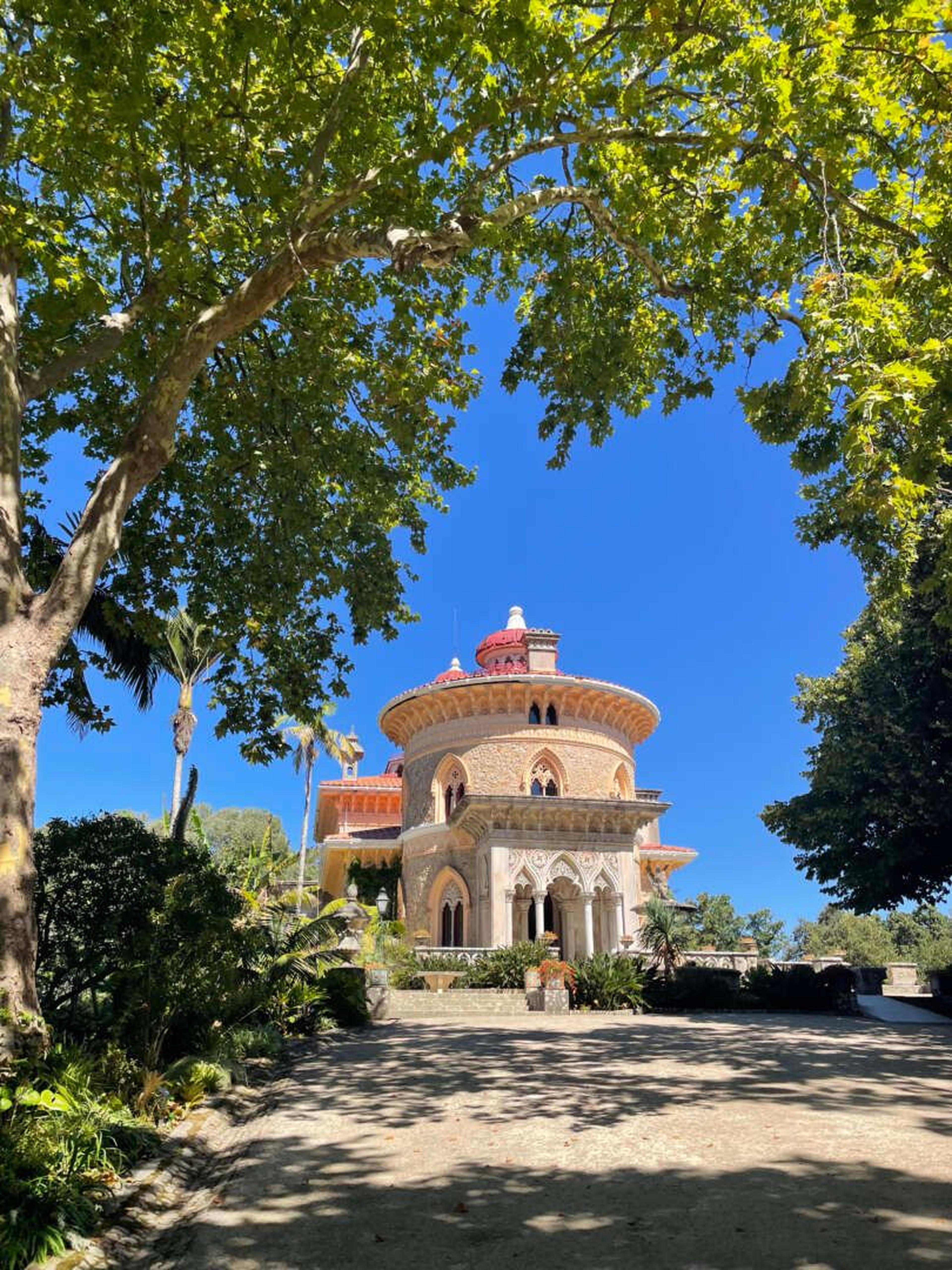 Monserrate palace